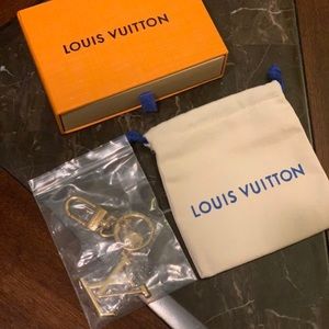 LV Key Chain & Purse Charm !!Gold Metal